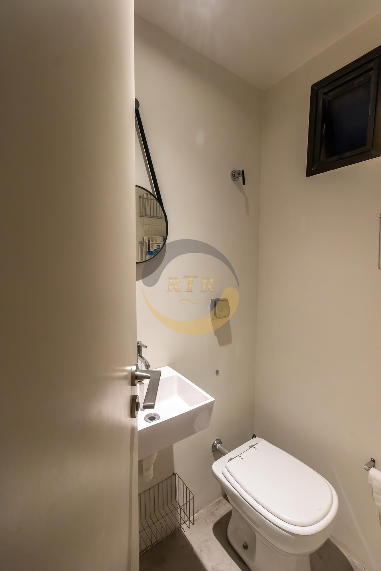 VILA OL&Iacute;MPIA APARTAMENTO, 80 M&sup2;, 2 DORMIT&Oacute;RIOS, VARANDA, 1 SU&Iacute;TE, 1 VAGA, LINDA VISTA!  São Paulo - 