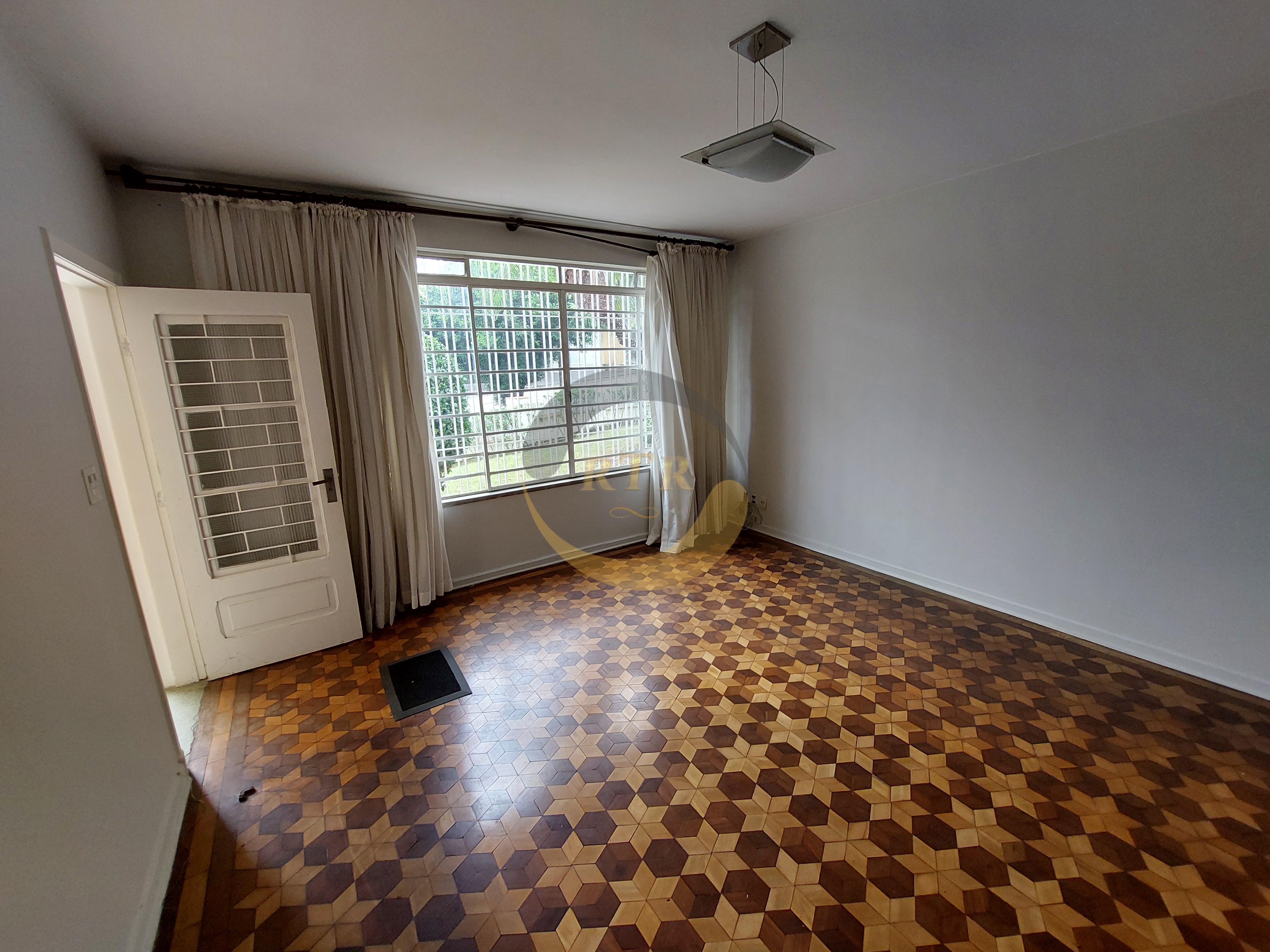 Raridade, Casa T&eacute;rrea, venda, 181 M&sup2; Constru&ccedil;&atilde;o, 3 Dormit&oacute;rios, 1 Su&iacute;te, Jardim Londrina  São Paulo - 