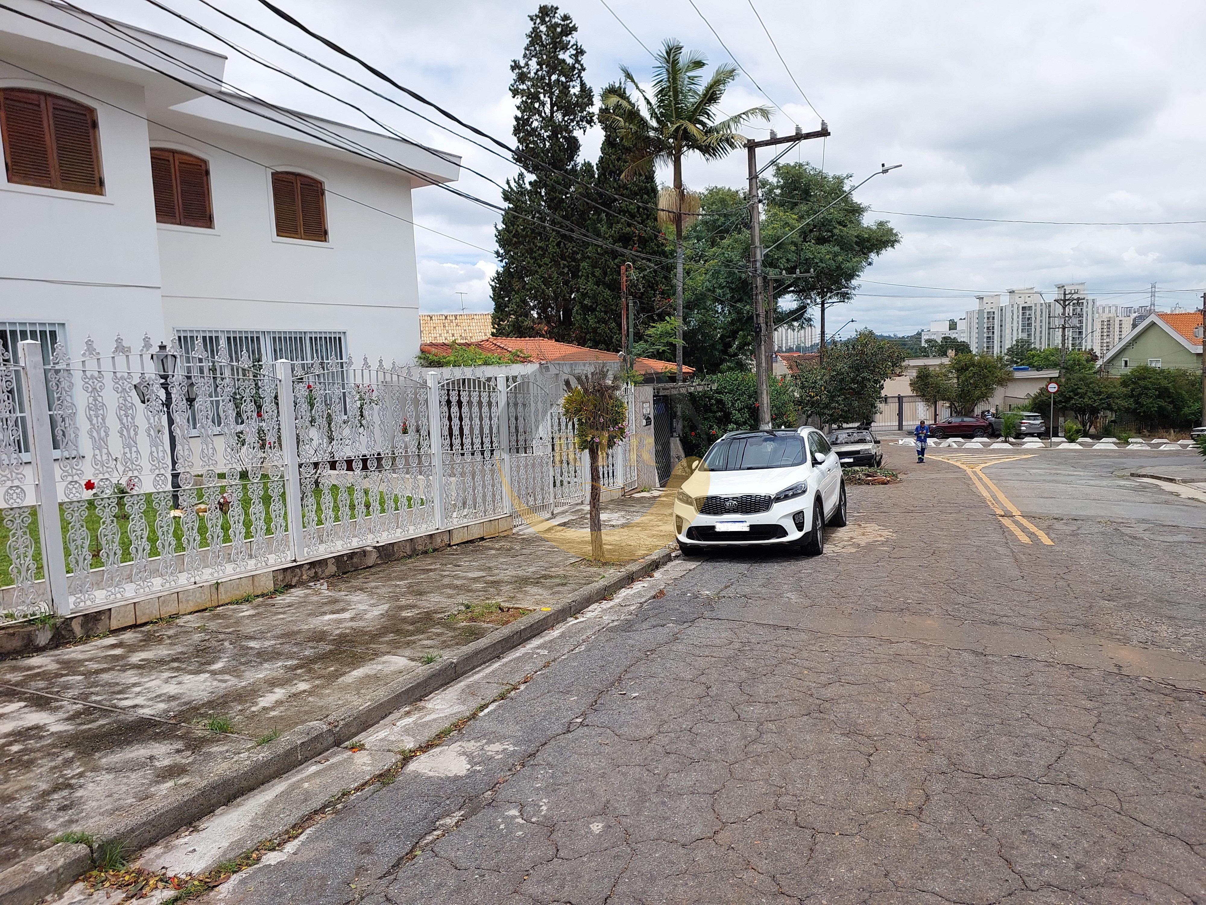 Raridade, Casa T&eacute;rrea, venda, 181 M&sup2; Constru&ccedil;&atilde;o, 3 Dormit&oacute;rios, 1 Su&iacute;te, Jardim Londrina  São Paulo - 