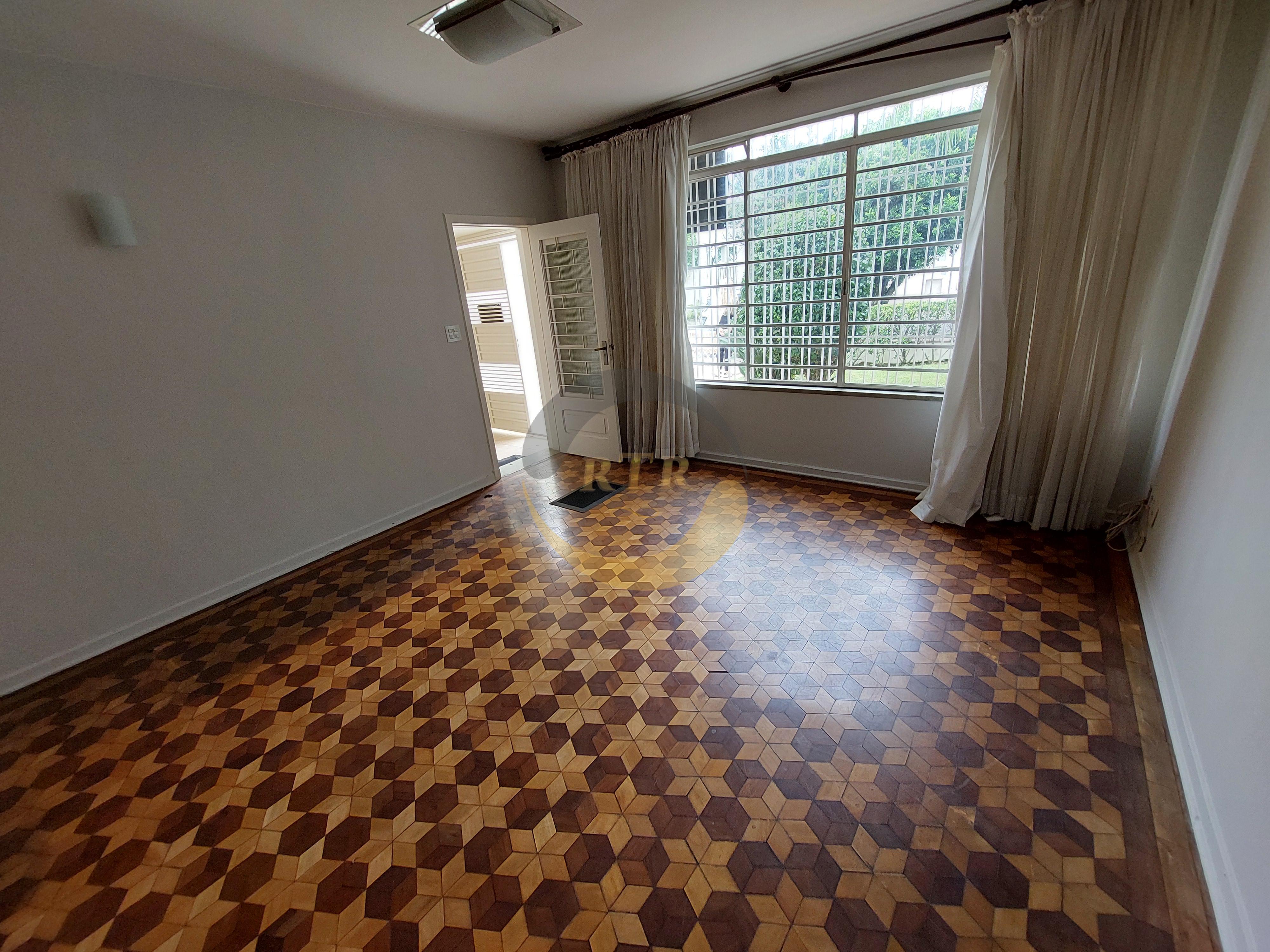Raridade, Casa T&eacute;rrea, venda, 181 M&sup2; Constru&ccedil;&atilde;o, 3 Dormit&oacute;rios, 1 Su&iacute;te, Jardim Londrina  São Paulo - 