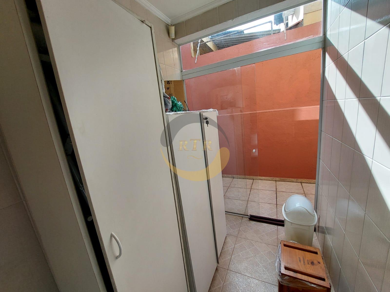 Sobrado, Monte Kemel Parte Alta, 3 dormit&oacute;rios, 1 Su&iacute;te, 2 Vagas, 1 km Metr&ocirc; Vila S&ocirc;nia! Rua Edmundo de Amicis São Paulo - 