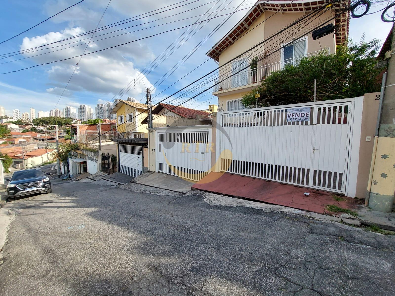 Sobrado, Monte Kemel Parte Alta, 3 dormit&oacute;rios, 1 Su&iacute;te, 2 Vagas, 1 km Metr&ocirc; Vila S&ocirc;nia! Rua Edmundo de Amicis São Paulo - 