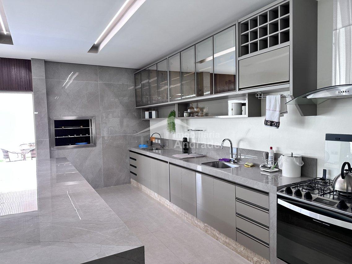 Casa à venda no Jardim Belo Horizonte Rua das Guabirobas  Sinop - 