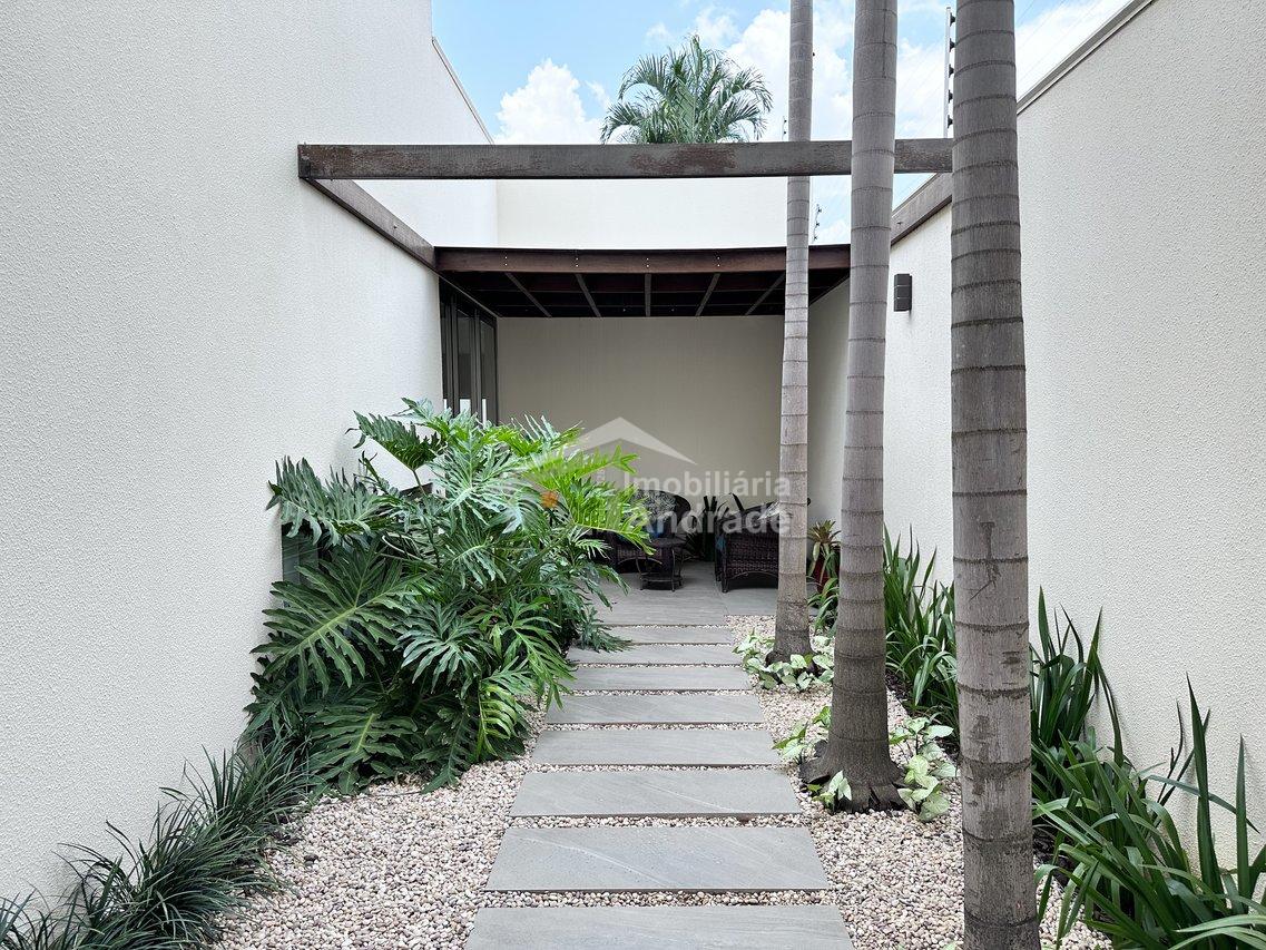 Casa à venda no Jardim Belo Horizonte Rua das Guabirobas  Sinop - 