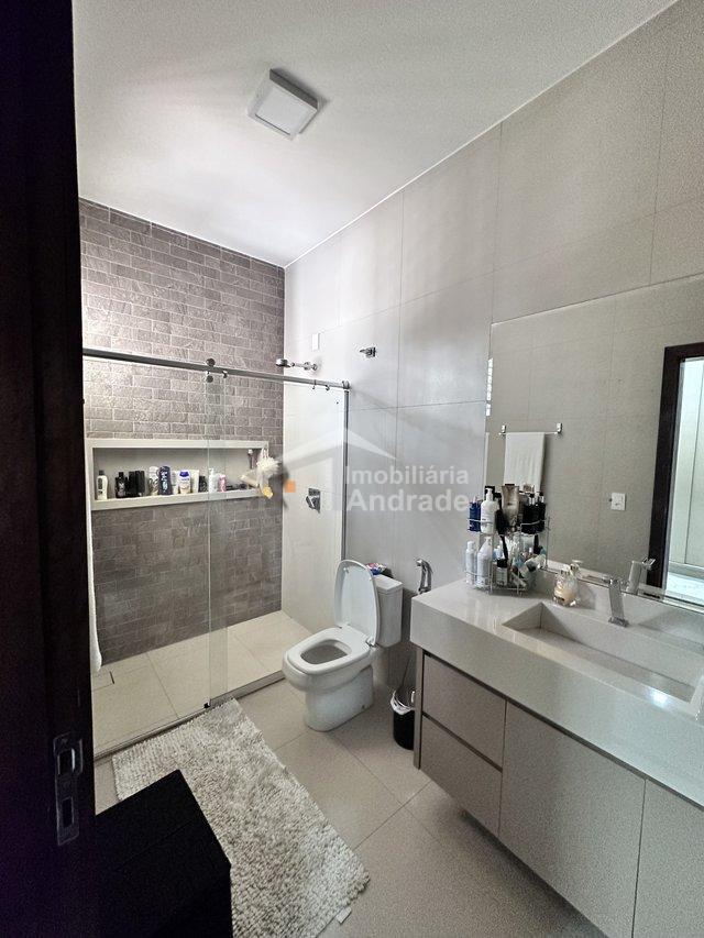 Casa à venda no Jardim Belo Horizonte Rua das Guabirobas  Sinop - 