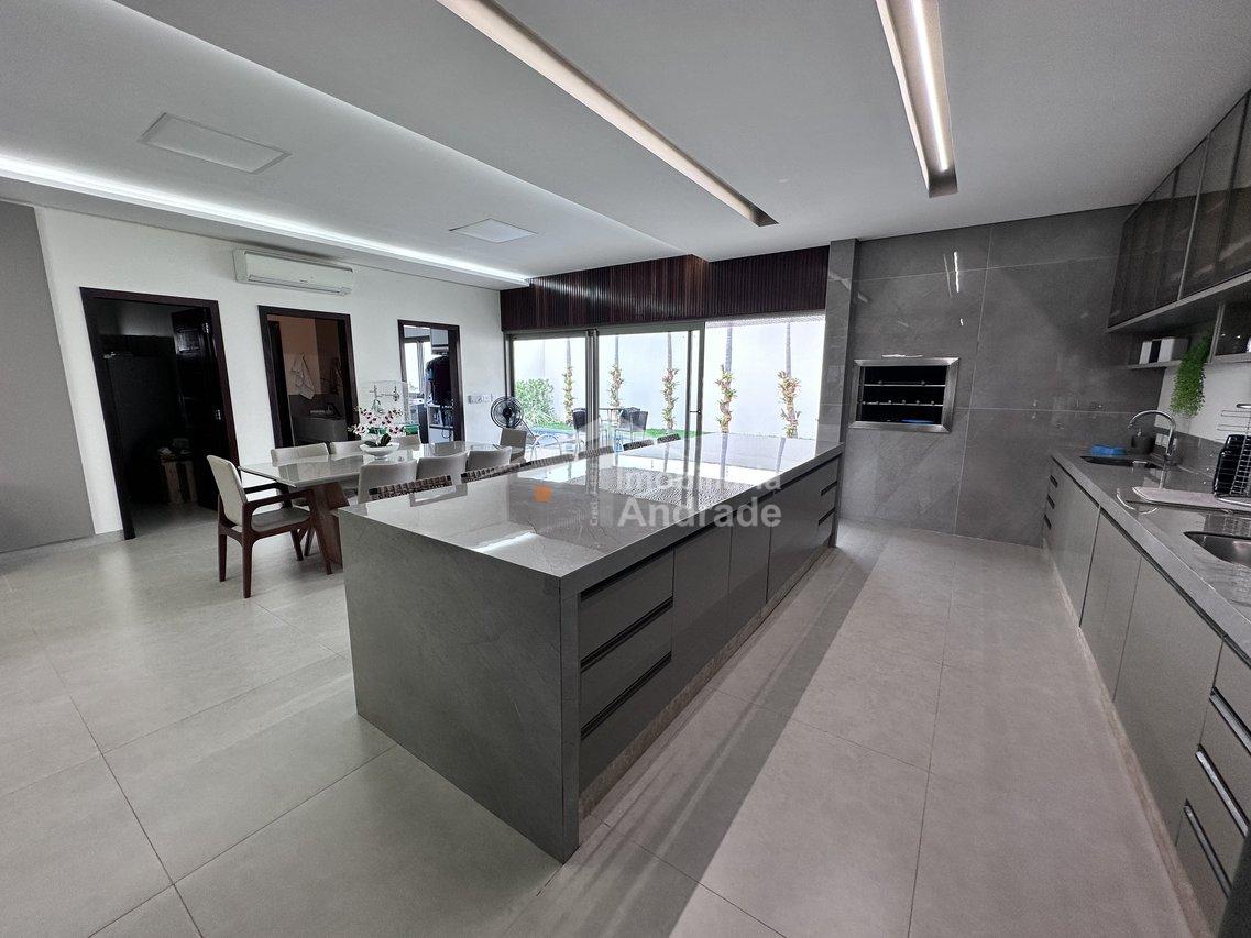 Casa à venda no Jardim Belo Horizonte Rua das Guabirobas  Sinop - 