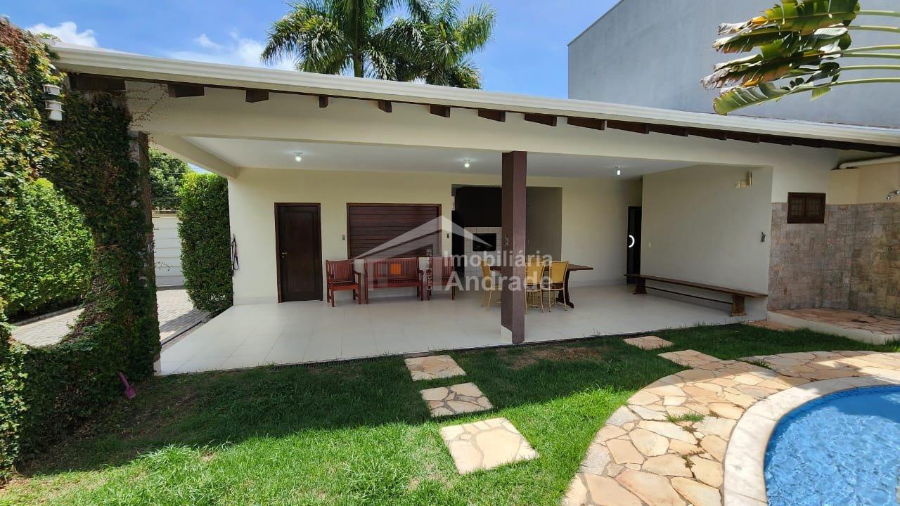 Excelente Imóvel em avenida no centro em Sinop/MT  Sinop - 