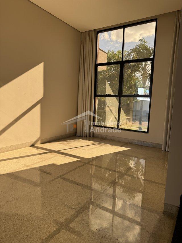 Sobrado à venda no Portal da Mata Residencial  Sinop - 