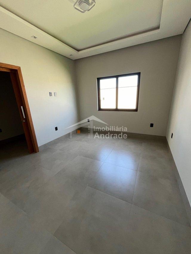 Casa á venda no Riviera Suiça  Sinop - 