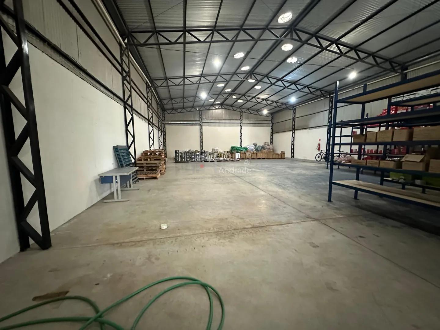 Barrac&atilde;o comercial a venda no Jardim Jacarandas  Sinop - 