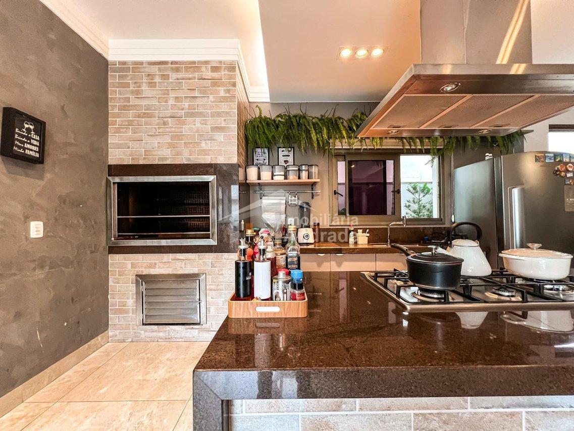 Sobrado de alto padrão mobiliado no Condominio Carpe Diem Resort Residencial  Sinop - 