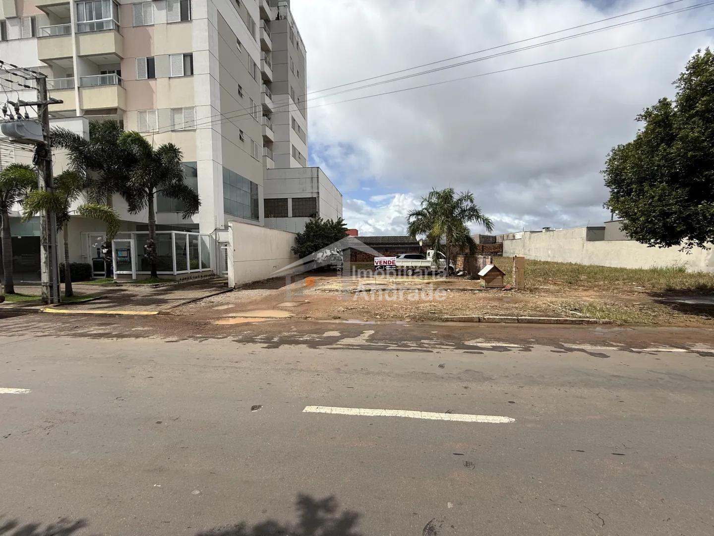 Terreno &aacute; venda com exclusividade na Avenida das Figueiras no Centro de Sinop  Sinop - 
