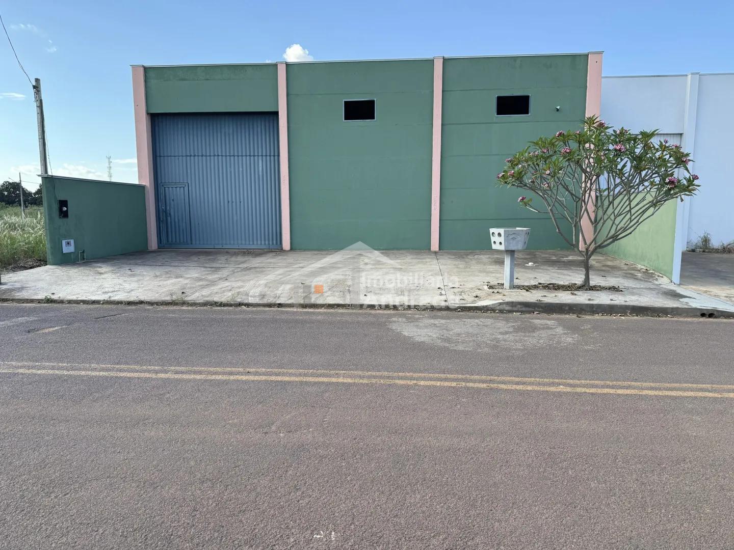 Barrac&atilde;o &aacute; venda no Jardim Itapu&atilde;  Sinop - 