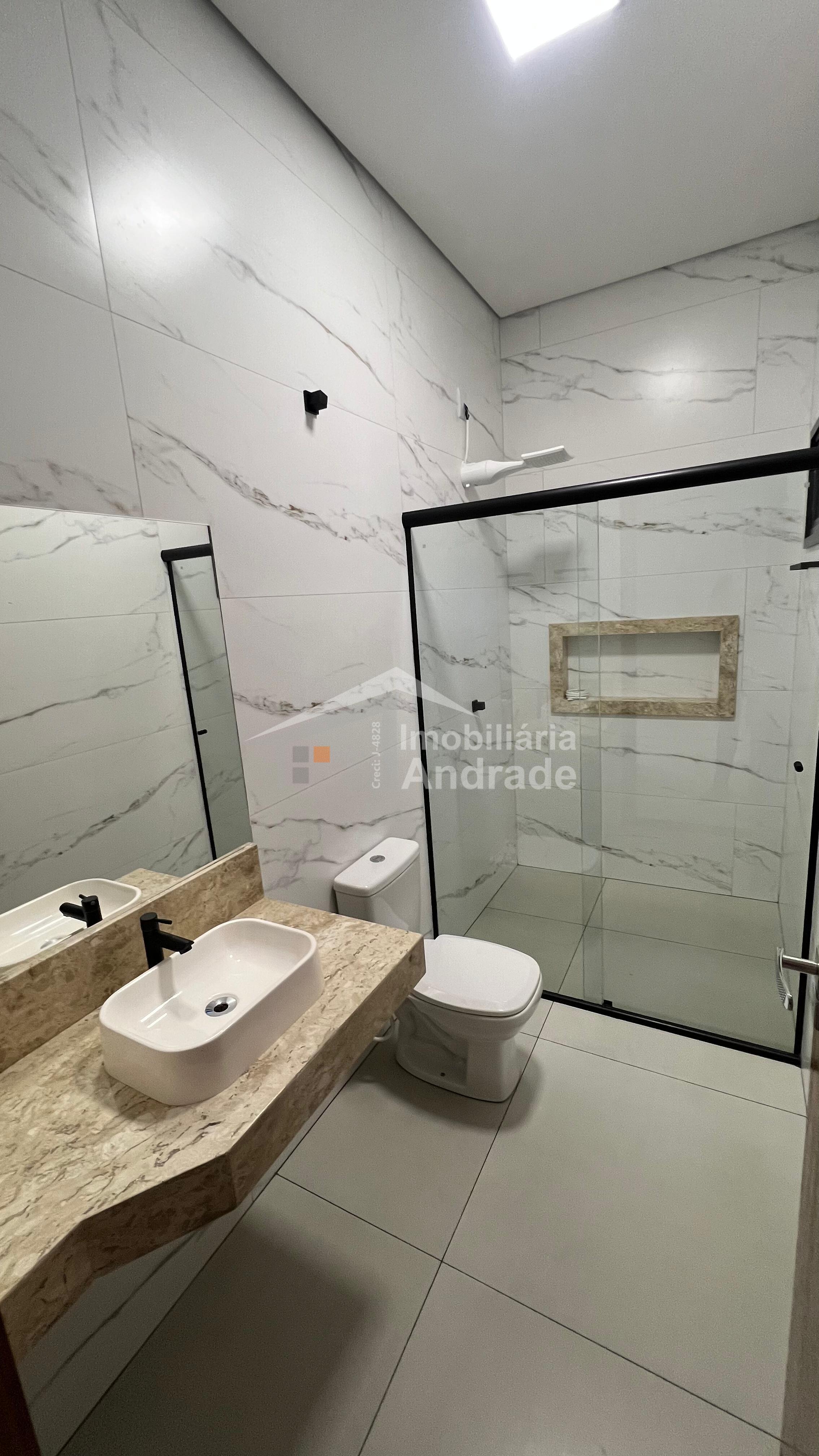 Casa &aacute; venda no Jardim Bougainville em Sinop/MT  Sinop - 