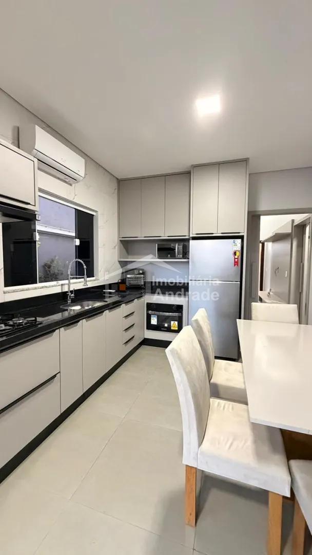 Casa &aacute; venda no Jardim Curitiba  Sinop - 