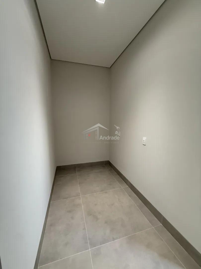 Casa &agrave; venda no Jardim N&aacute;poles Residencial da Fastech  Sinop - 