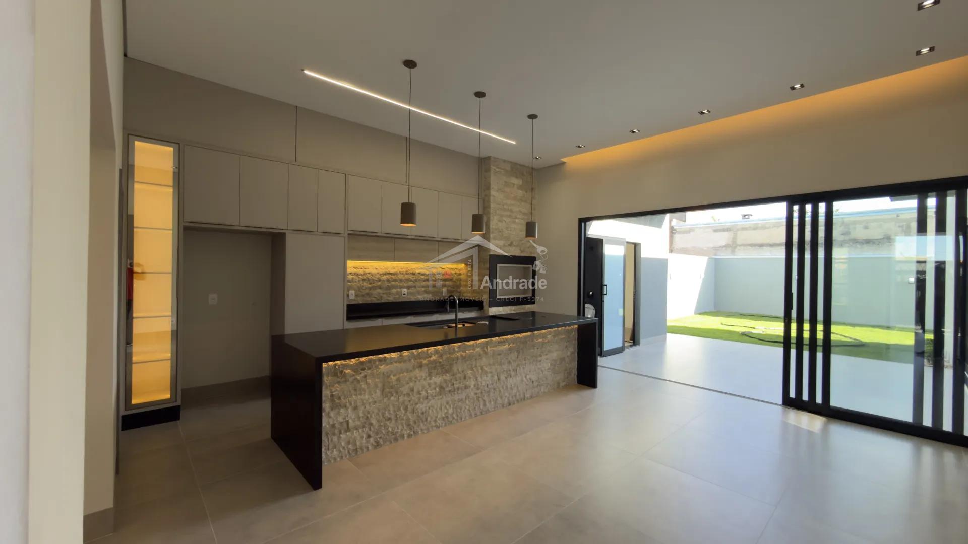Casa &agrave; venda no Jardim N&aacute;poles Residencial da Fastech  Sinop - 