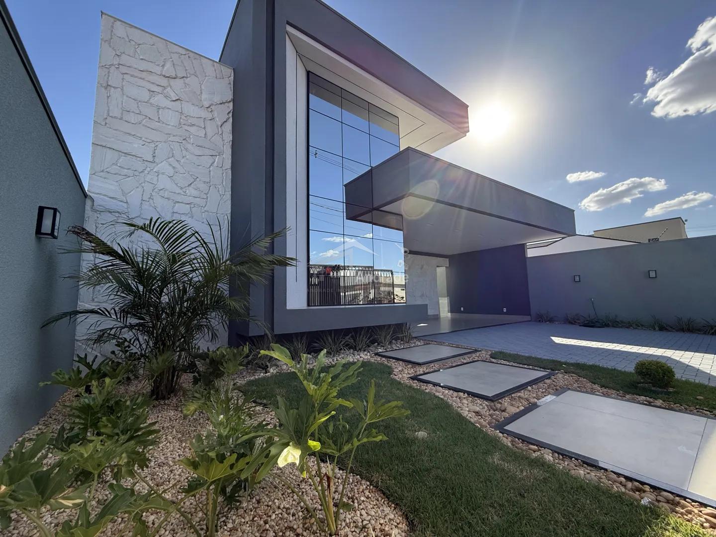 Casa &agrave; venda no Jardim N&aacute;poles Residencial da Fastech  Sinop - 
