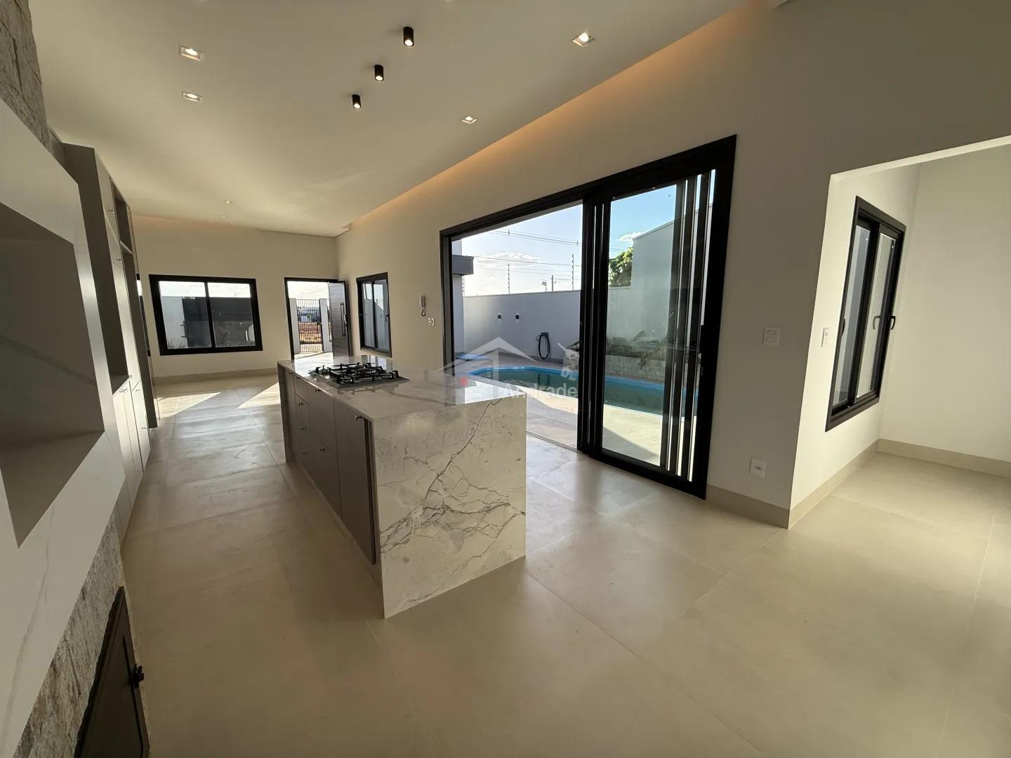 Casa &agrave; venda no Jardim Bougainville  Sinop - 