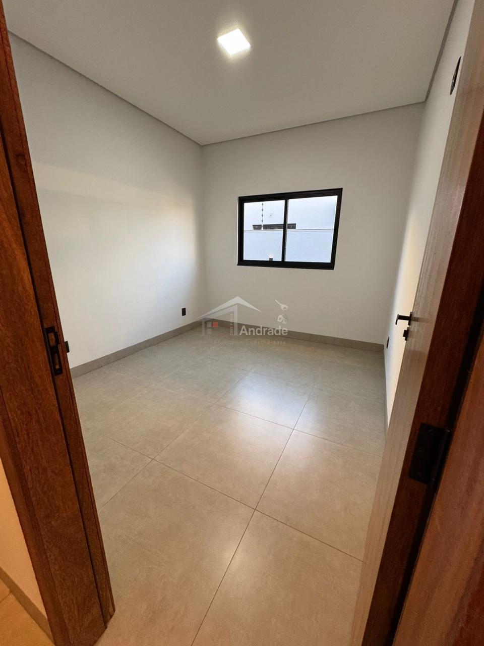Casa &aacute; venda no Jardim N&aacute;poles  Sinop - 
