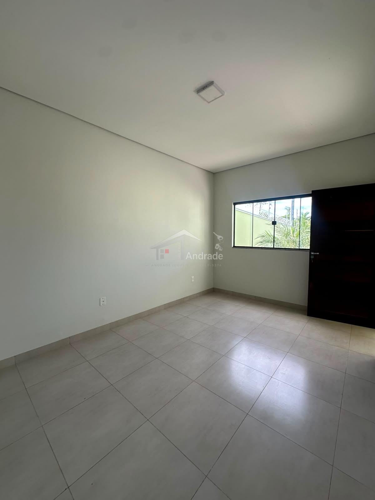 Casa semi-nova Jardim It&aacute;lia 3  Sinop - 