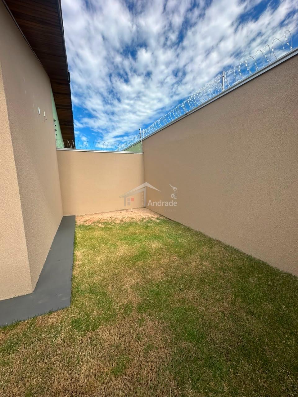 Casa semi-nova Jardim It&aacute;lia 3  Sinop - 