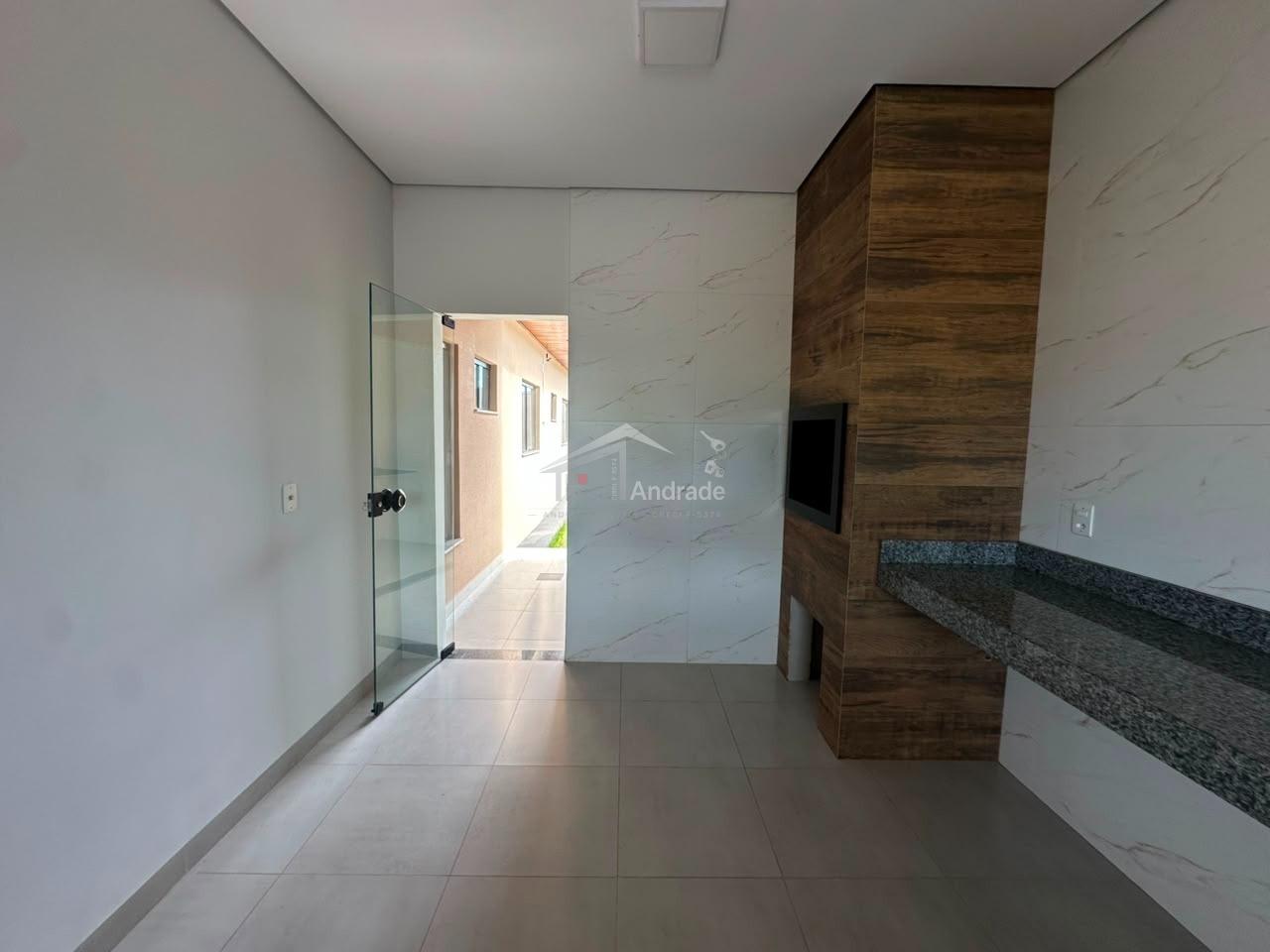 Casa semi-nova Jardim It&aacute;lia 3  Sinop - 