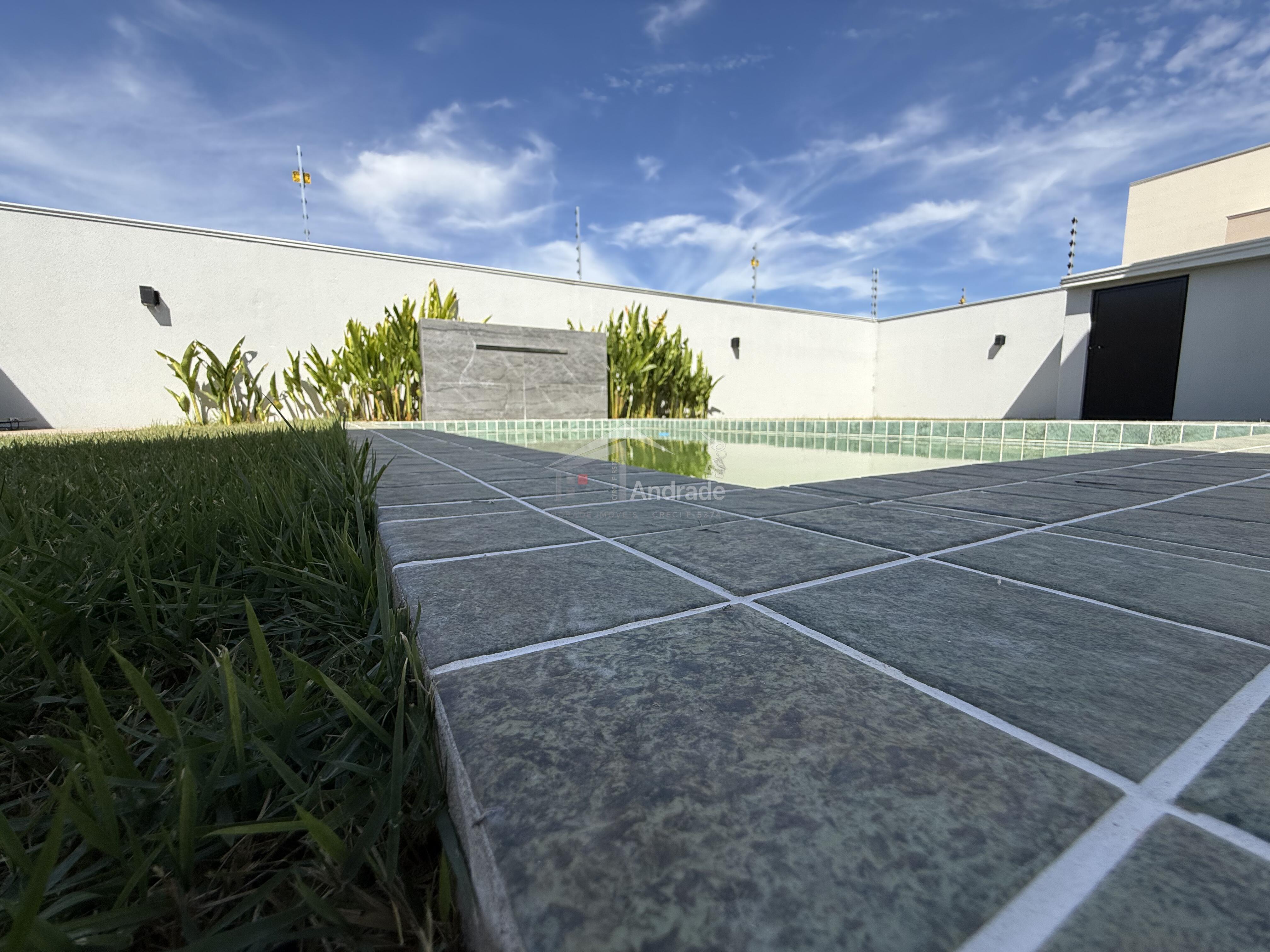 Casa de alto padr&atilde;o &agrave; venda no residencial Recanto Su&iacute;&ccedil;o  Sinop - 