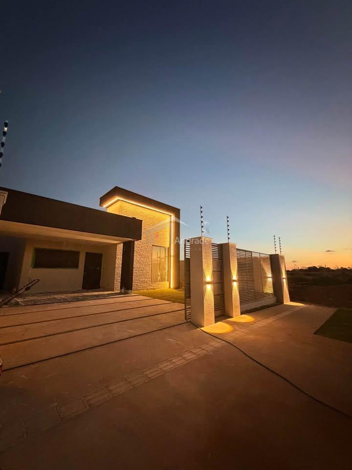 Casa, 3 quartos, 124 m² - Foto 1
