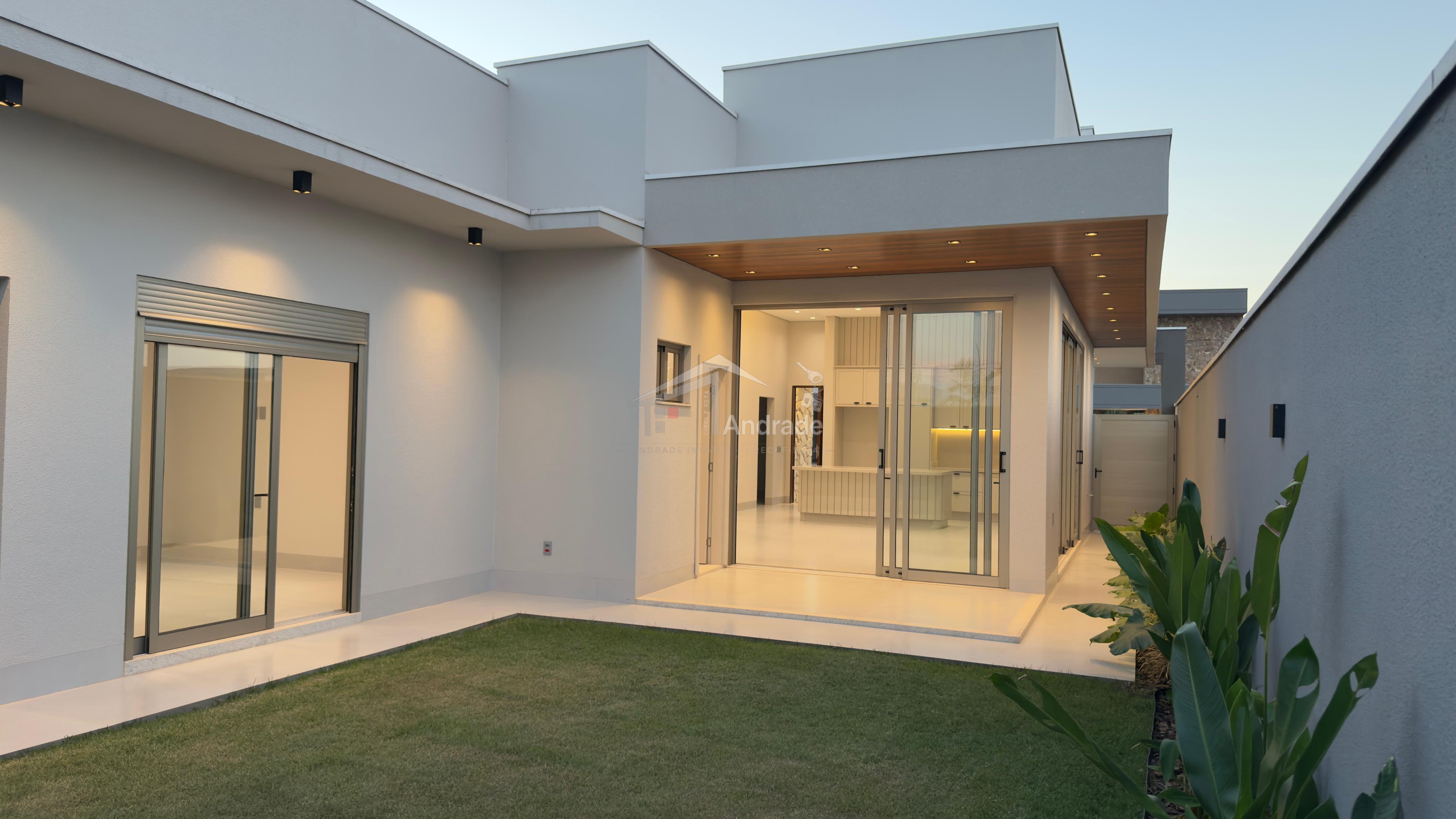 Casa de alto padr&atilde;o &agrave; venda no condom&iacute;nio Aquarela dos Poemas  Sinop - 