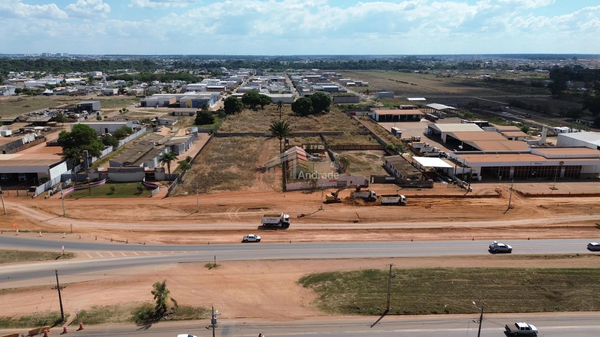 &Aacute;rea Comercial &agrave; Venda de Frente para a BR-163 Sinop/MT  Sinop - 