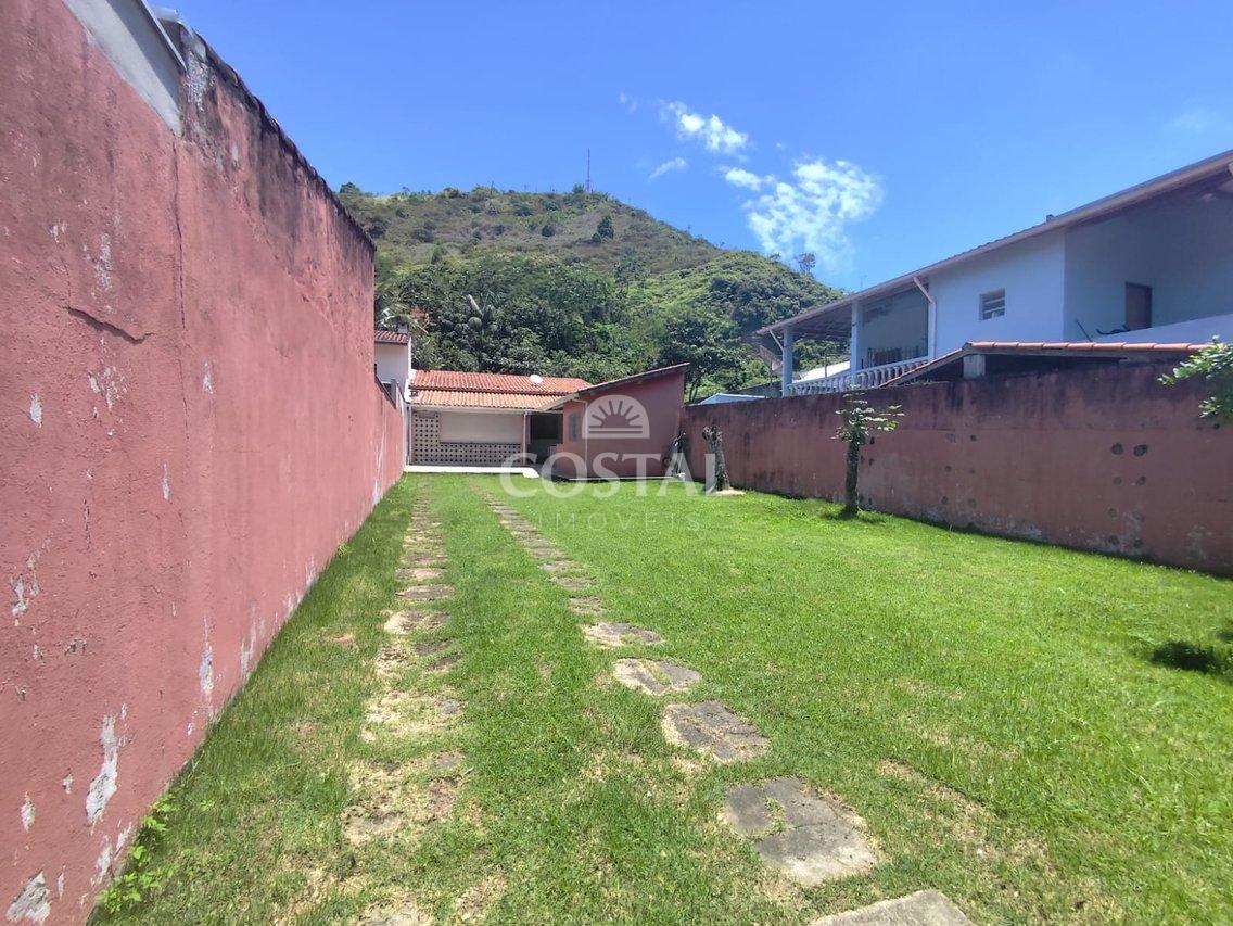 Casa (Edícula) em lote de 360m2 - Martin de Sá, Caraguatatuba/SP - Caraguatatuba - 