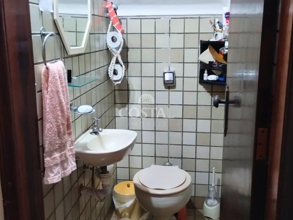 Casa (Sobrado) em Villagio Próximo a Praia - Martin de Sá, Caraguatatuba/SP - Caraguatatuba - 