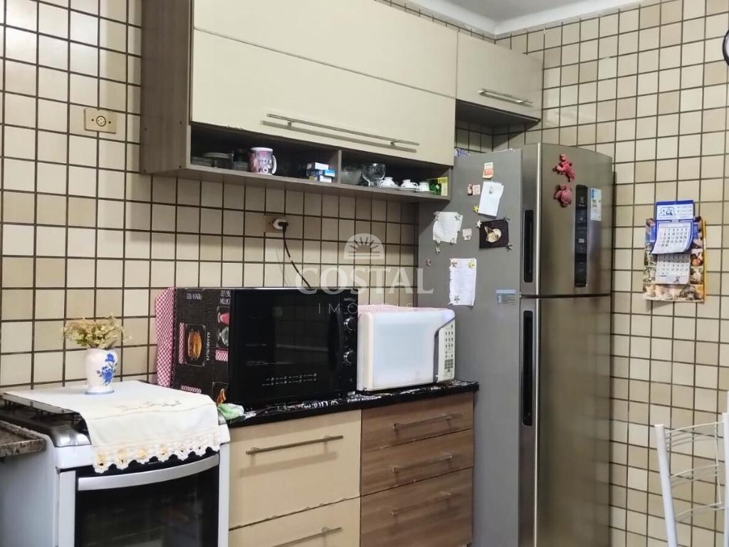 Casa (Sobrado) em Villagio Próximo a Praia - Martin de Sá, Caraguatatuba/SP - Caraguatatuba - 