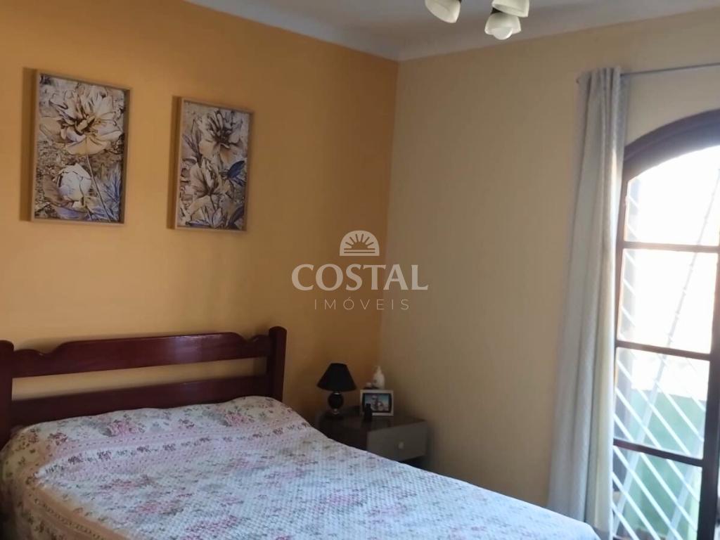 Casa (Sobrado) em Villagio Próximo a Praia - Martin de Sá, Caraguatatuba/SP - Caraguatatuba - 