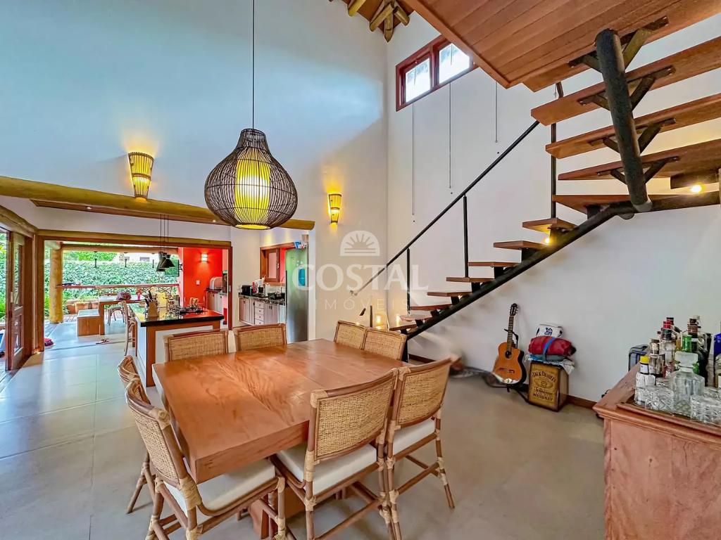 Casa de Condomínio Alto Padrão com 04 Suítes - Praia Dura, Ubatuba/SP - Ubatuba - 