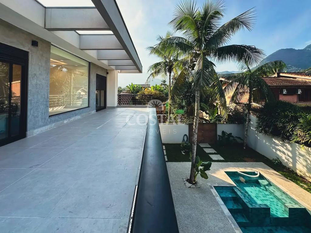 Casa de Condomínio Alto Padrão com 04 Suítes -  Horto, Ubatuba/SP - Ubatuba - 