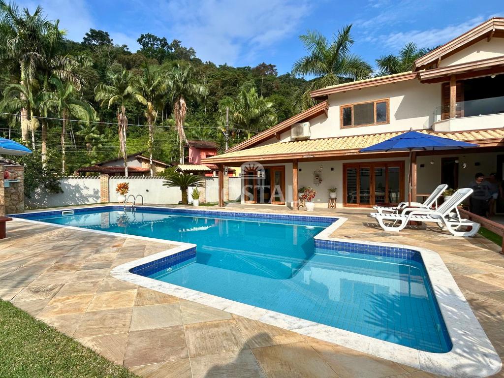 Casa de Condomínio Alto Padrão com 03 Suítes à Venda - Praia da Mococa, Caraguatatuba/SP - Caraguatatuba - 