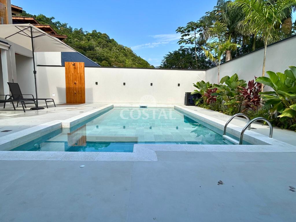 Casa de Condomínio Alto Padrão com 05 Suítes à Venda - Praia da Mococa, Caraguatatuba/SP - Caraguatatuba - 