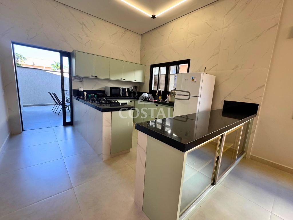 Casa de Condomínio com 03 Dormitórios à Venda - Praia Massaguaçu, Caraguatatuba/SP - Caraguatatuba - 