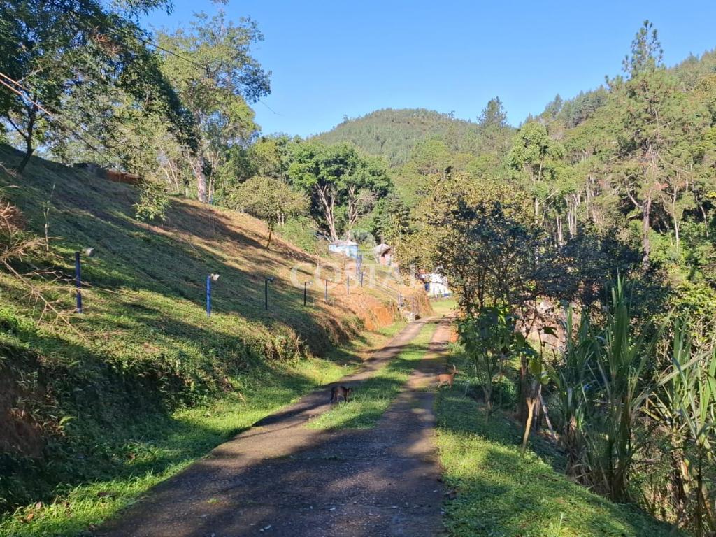 Chacára com fundo para represa - Paraibuna/SP - Paraibuna - 