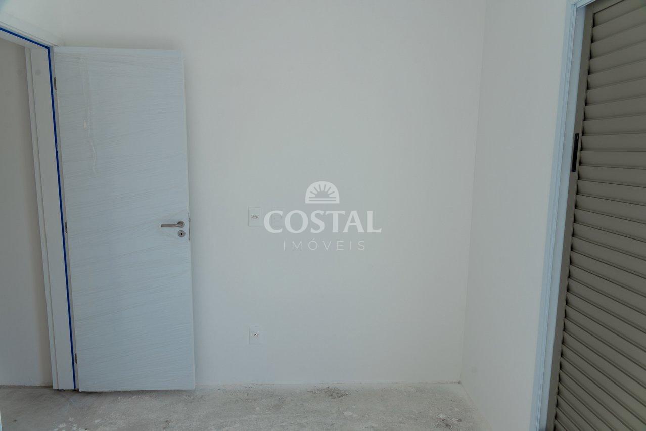 Casa Alto Padrão com 03 Dorms em Condomínio à Venda - Praia das Cigarras, São Sebastião/SP - São Sebastião - 