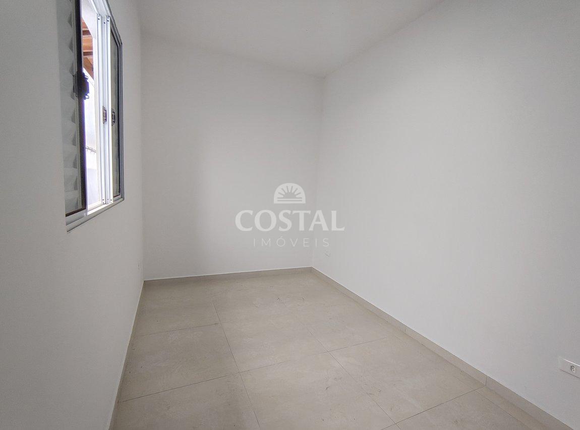 Casa Nova a Venda no Golfinhos - Caraguatatuba - 