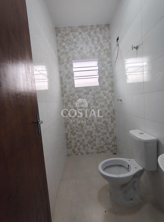 Casa Nova a Venda no Golfinhos - Caraguatatuba - 