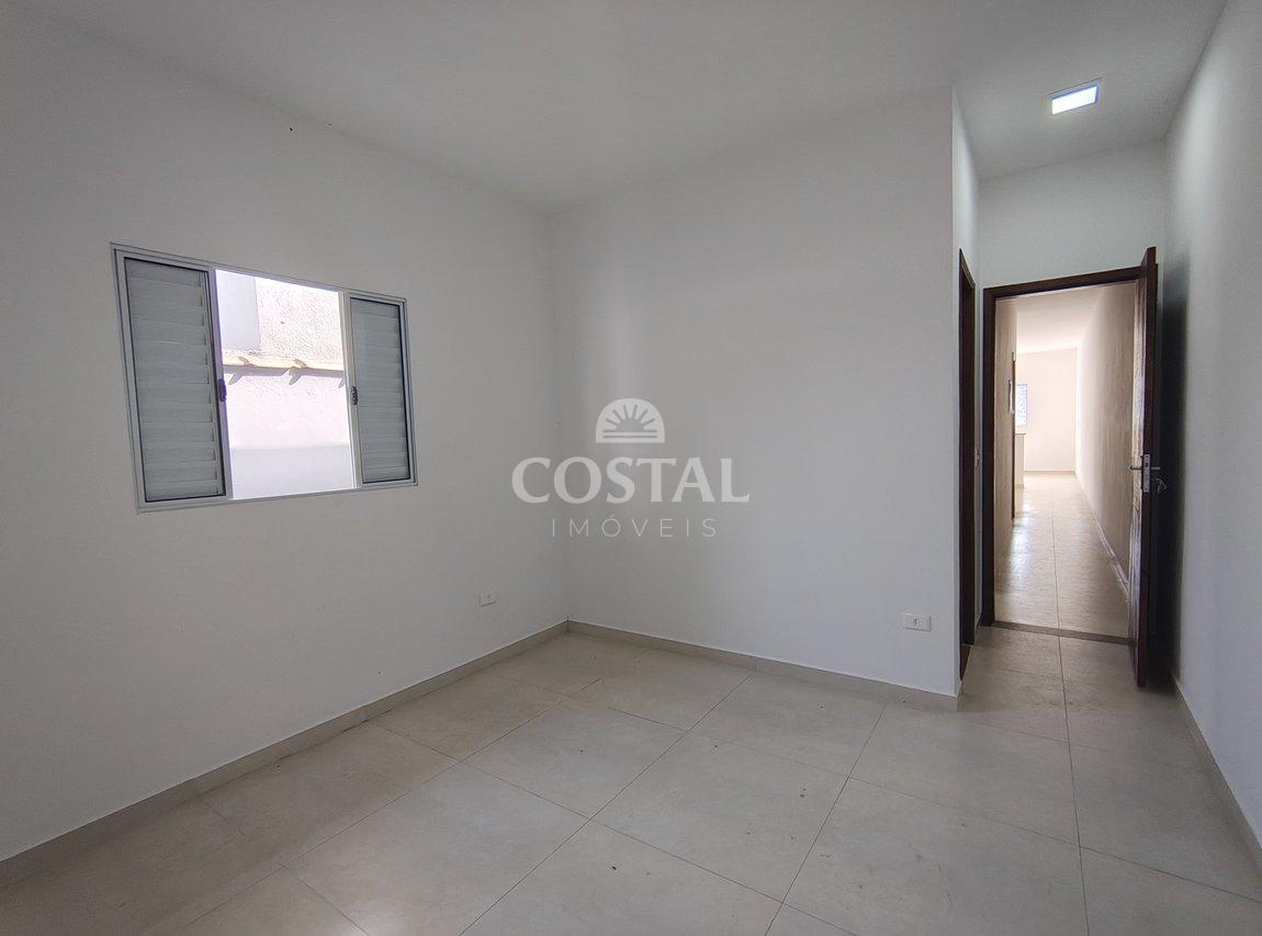 Casa Nova a Venda no Golfinhos - Caraguatatuba - 