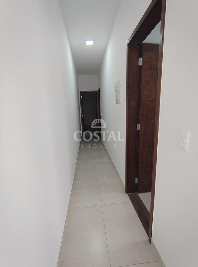 Casa Nova a Venda no Golfinhos - Caraguatatuba - 