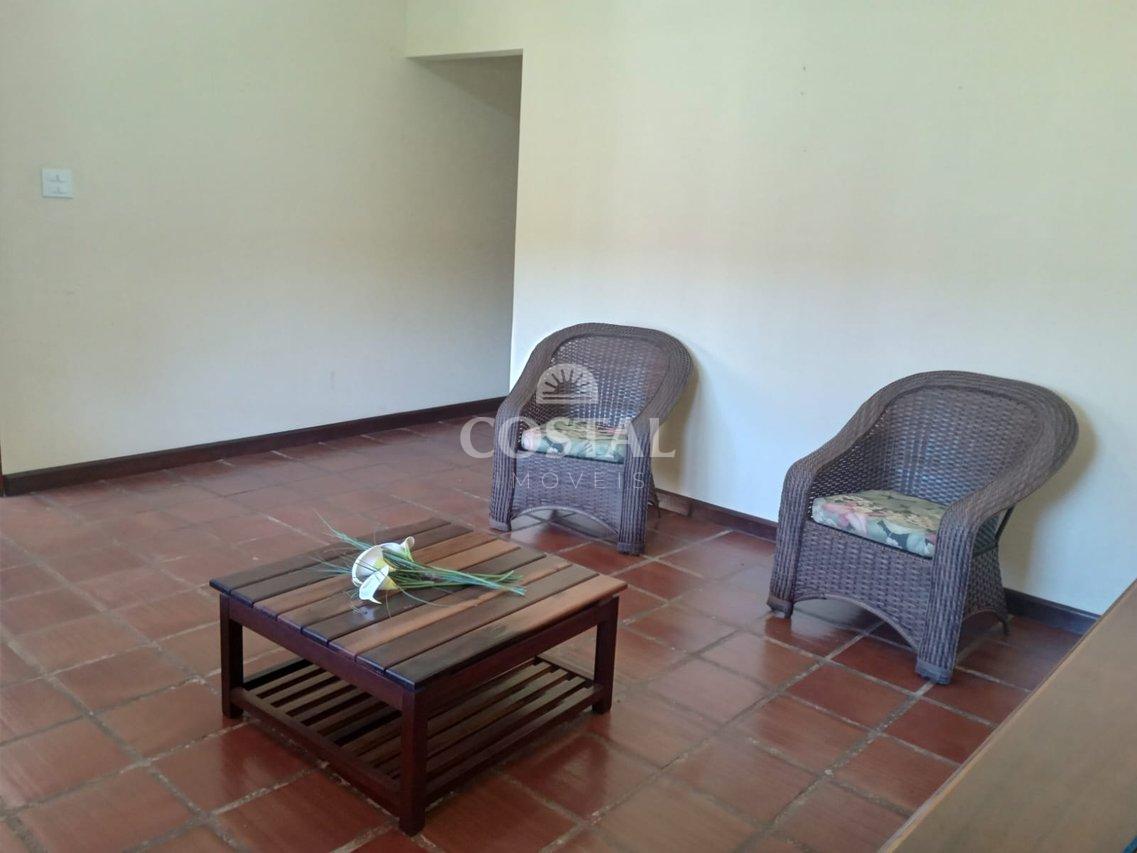 Casa com 03 Dormitórios à Venda, Martim de Sá, Caraguatatuba/SP  Caraguatatuba - 