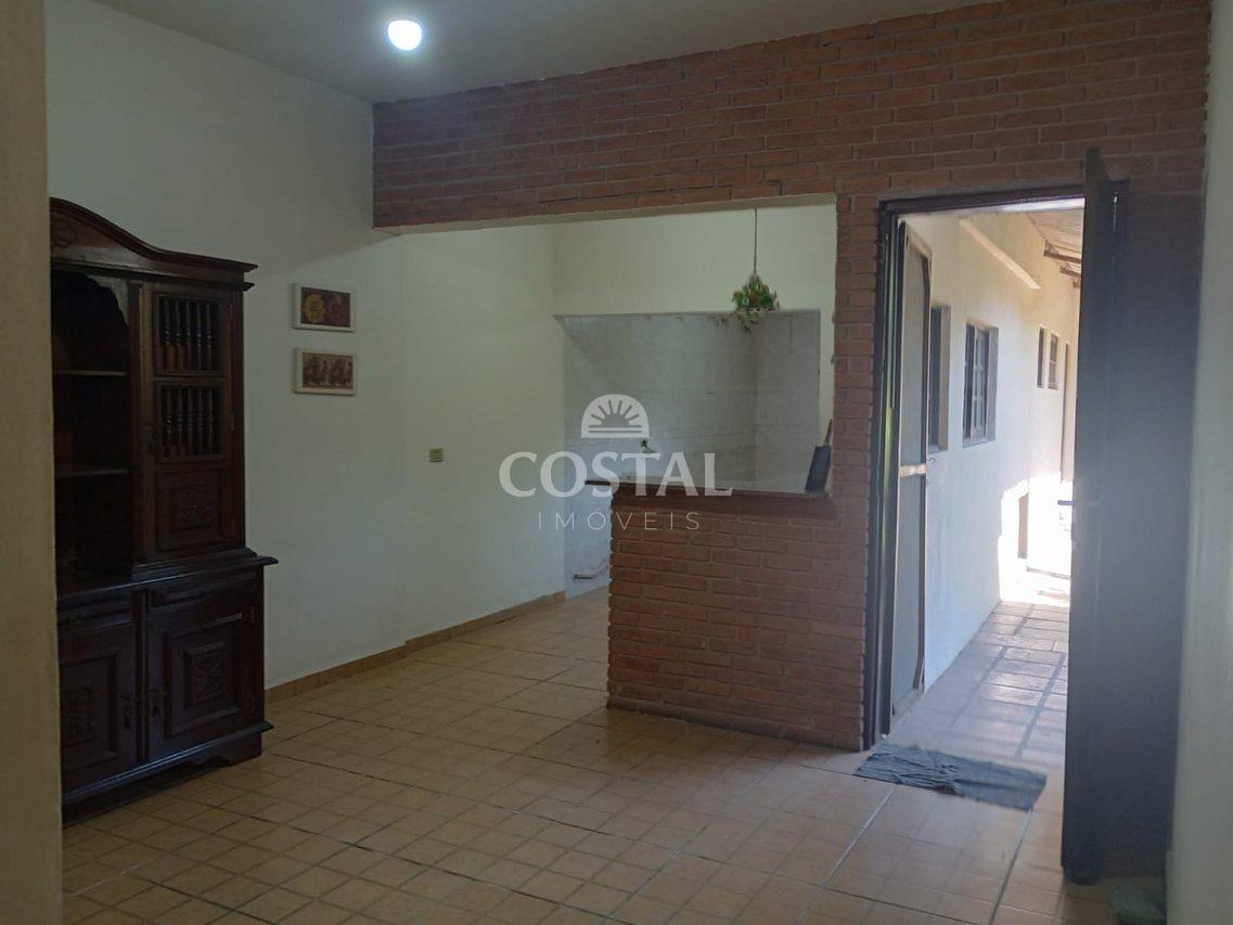 Casa com 03 Dormitórios à Venda, Martim de Sá, Caraguatatuba/SP  Caraguatatuba - 