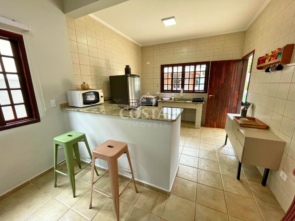 Casa em Condomínio com 04 dormitórios e Piscina à venda - Mar Verde, Caraguatatuba/SP  Caraguatatuba - 