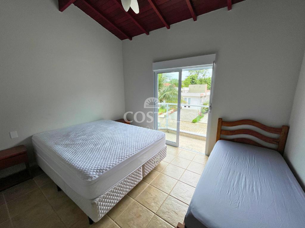 Casa em Condomínio com 04 dormitórios e Piscina à venda - Mar Verde, Caraguatatuba/SP  Caraguatatuba - 